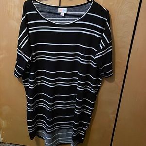LuLaRoe Irma Tunic Small